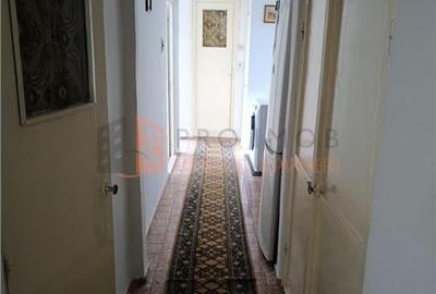 Apartament 3 camere confort 1 decomandat zona Brosteni - 12