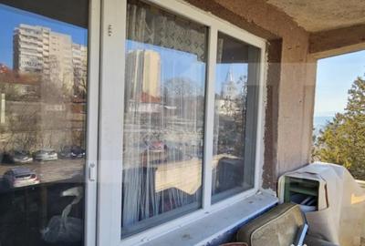 Apartament cu 4 camere semidecomandat în Simeria - 4