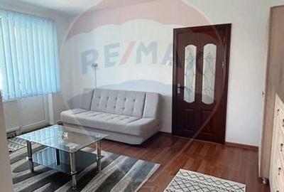 APARTAMENT CU PRIVELISTE IN ZONA ULTRACENTRALA - 2