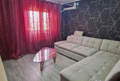 Garsonieră decomandată în Far