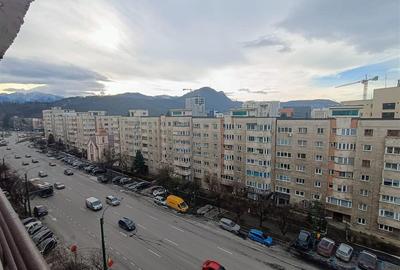 Penthouse cu 4 camere decomandat în Centrul Civic - 1