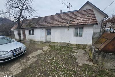 Casă cu 3 camere în Mititei - 5