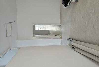 Spațiu comercial, de 500 mp, în Central - 7