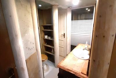 Apartament cu 3 camere semidecomandat în 1 Mai - 2