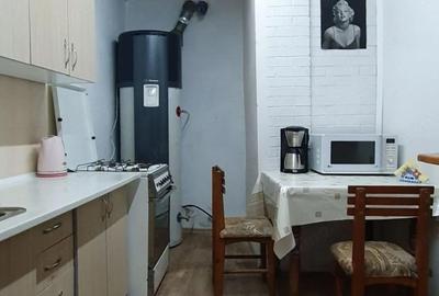 Garsonieră decomandată în 13 Septembrie