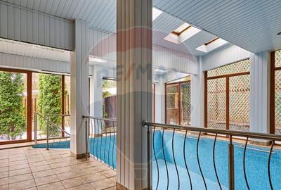 Vila/ Casa de vacanta Predeal/ piscina interioara ! - 3