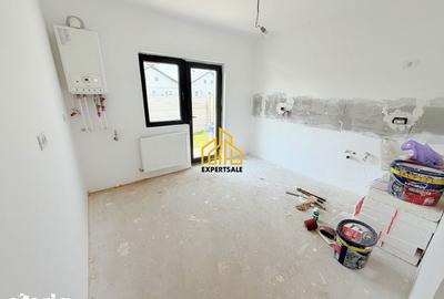 Casă cu 3 camere cu Teren 310 Mp în Central - 3