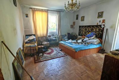 Garsonieră spațioasă cu teren, pivniță și garaj | Podul Basarab - 2