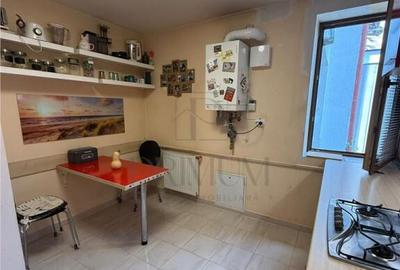 TELEGRAFULUI - PARTER - BLOC NOU - 3 camere - centrala propr - 5