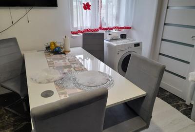 Casa renovata 2 camere de vanzare str. Campului Fagaras jud. Brasov - 1