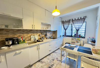 Casă cu 4 camere cu Teren 200 Mp în Berceni