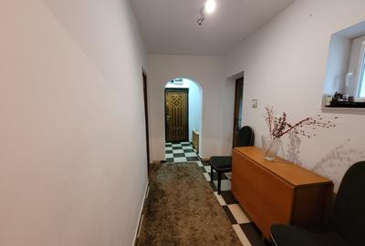 Apartament cu 3 camere decomandat în Fălticeni - 5