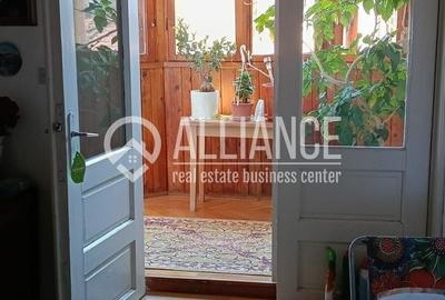 Casă cu 6 camere cu Canalizare în Central - 9