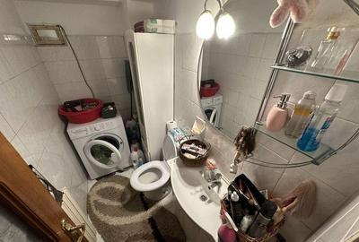 Apartament cu 4 camere decomandat, mobilat în Far - 10