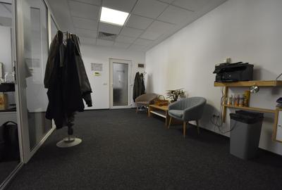 Spatii birouri de vanzare, zona Soarelui - 6