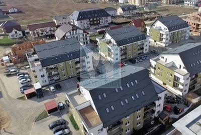 Garsonieră decomandată în Tractorul