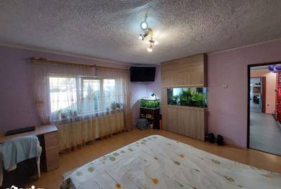 Casă cu 4 camere cu Teren 812 Mp în Nord - 14