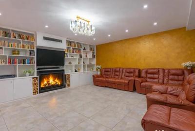 Spațiu comercial, de 470 mp, în Central - 3