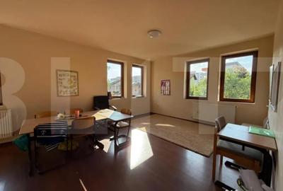 Casă cu 5 camere cu Teren 987 Mp în Torontalului - 1