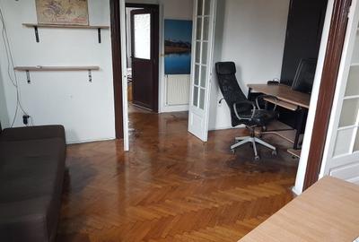 Parcul Carol, in vila ,et.2,Amenajat,2 bai,centrala,mobilat si utilat complet - 3