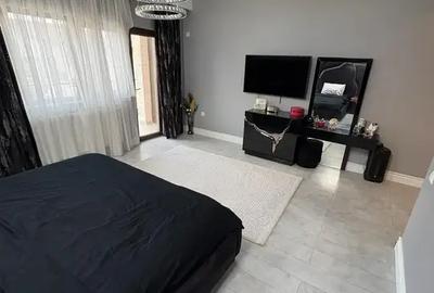 Casă cu 6 camere cu Canalizare în Exterior Est - 10