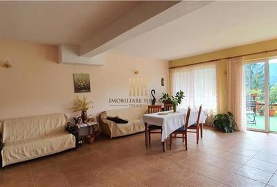 Casă cu 10 camere cu Teren 700 Mp în Durău - 4