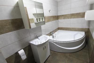 Apartament cu 3 camere semidecomandat, mobilat în Florești - 7