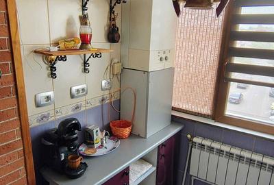 Apartament cu 2 camere decomandat în Tineretului - 14