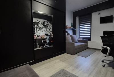 Apartament cu 3 camere decomandat în Tomis Nord - 14