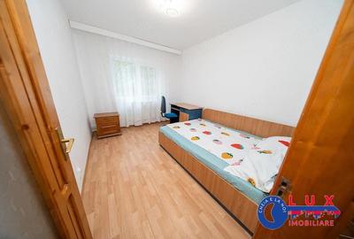 Apartament cu 3 camere decomandat în E3 - 17