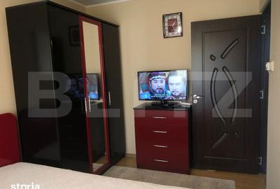 Apartament cu 2 camere decomandat în Micro 14 - 2