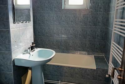 Apartament cu 2 camere decomandat în Calea București - 5