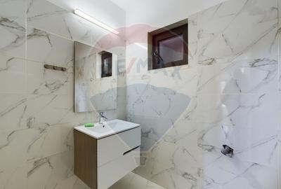 Casă individuală cu 5 camere cu Canalizare în Eroii Revoluției - 3