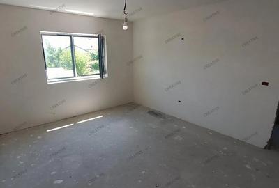 Vila INDIVIDUALA - 4 Camere - 350 mp teren - Sos. Oltenitei DN 4 - 23