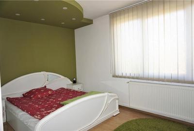 Casa de vanzare, central, duplex, garaj interior - 10