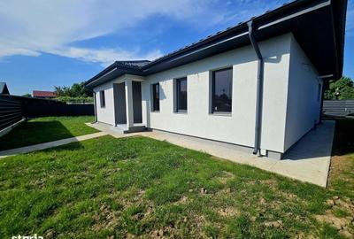 Casă cu 4 camere cu Teren 650 Mp în Central - 9