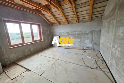 Casă individuală cu 5 camere cu Canalizare în Micești - 14