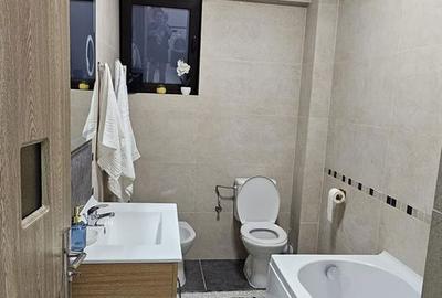 Apartament cu 2 camere decomandat în Galata - 2