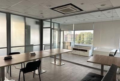 Spațiu comercial, de 100 mp, în Ultracentral - 8