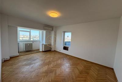 Apartament cu 3 camere decomandat în Central - 13