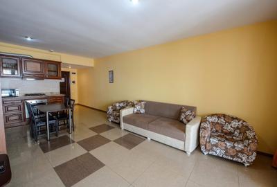 Închiriere  3 Camere în Mamaia - Regent, Zona Vega 500 euro - 3