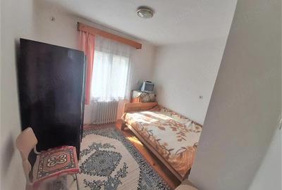 Casă cu 6 camere cu Teren 383 Mp în Central - 7