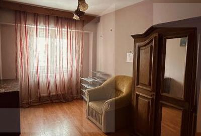 Apartament cu 4 camere decomandat în Sud - 5
