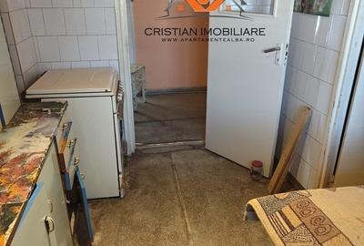 Apartament cu 2 camere semidecomandat în Cetate