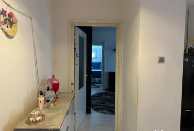Apartament cu 3 camere semidecomandat în Calea București - 10