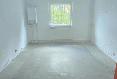 Inchiriez spatiu comercial in Deva, zona Zamfirescu, suprafata utila aproximativ 75 mp, - 3