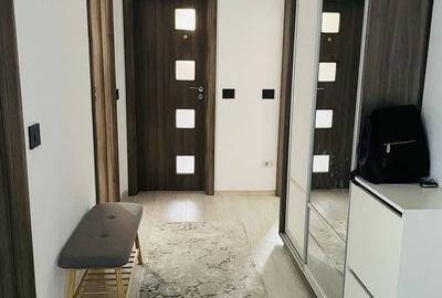 Apartament cu 3 camere decomandat în Dobroești - 2