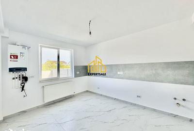 Casă cu 4 camere cu Teren 350 Mp în Domnești - 3