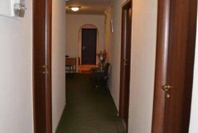 ARMENEASCA - UNIVERSITATE  - 6 camere stradal, locatie deosebita - 2