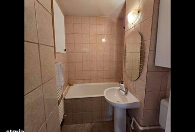 Apartament cu 2 camere decomandat în Decebal - 3